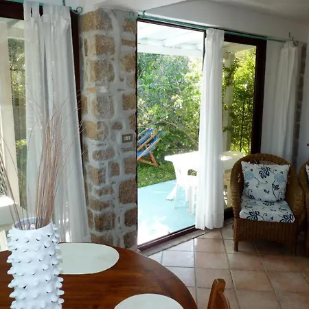 Portico E Ulivo Apartment
